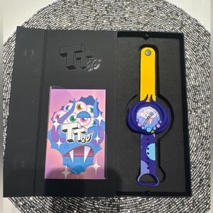 Pete Fowler Watch by Toy Tokyo x Misfit | Brand New